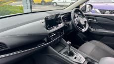 Nissan Qashqai 1.3 DiG-T MH N-Connecta 5dr Petrol Hatchback